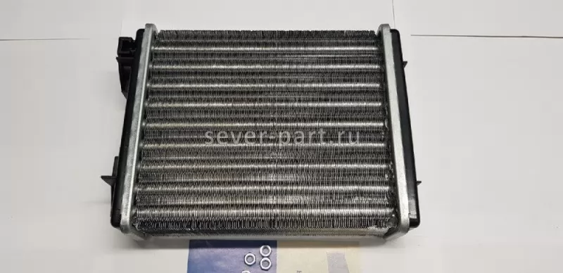 Радиатор отопителя сал.НЕФАЗ (2006г.) (арт.81010600284-002105) 22.8101060-02