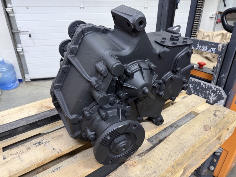 Коробка раздаточная без КОМ в сборе 65111 / ПАО КамАЗ 65111-1800020-10